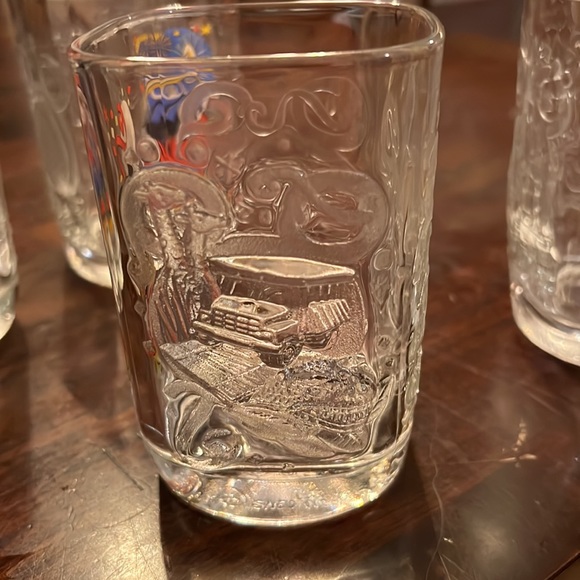 LIMITED Disney year 2000 Y2K McDonald’s Collectors Glasses each sold separately - Picture 7 of 12